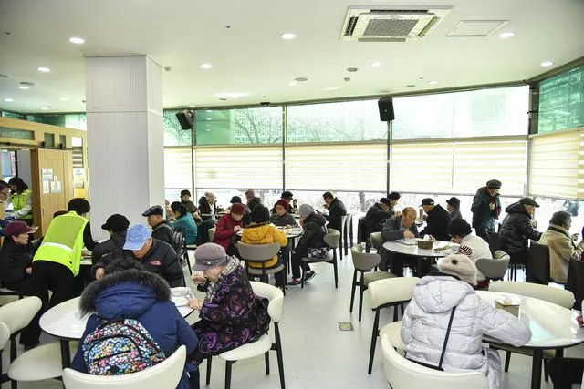 김포시 효드림밥상 대상 300명 확대…주 5일 무료 점심 사진 4