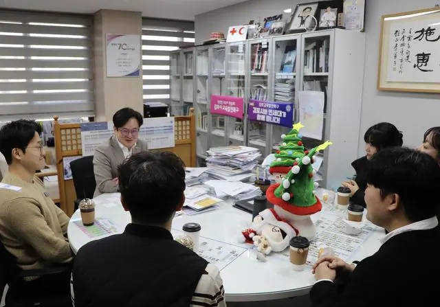김포시, 시장실서 '청렴 팝업 카페' 첫 운영 사진 3