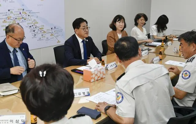 김포시 자율방범대, 시장에 노후초소·출동수당 건의 사진 1