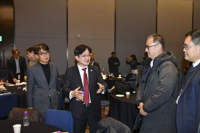 김포시, UAM 산업육성 포럼 시즌2 개최…전문가 90명 참여 사진 4