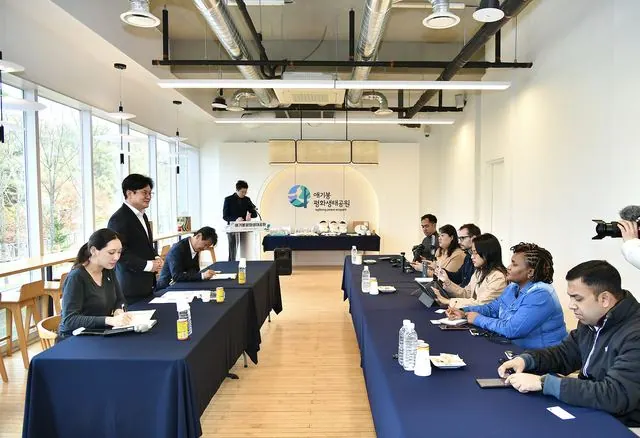 김포 애기봉평화생태공원, 7개국 외신 인터뷰 무대로 사진 1