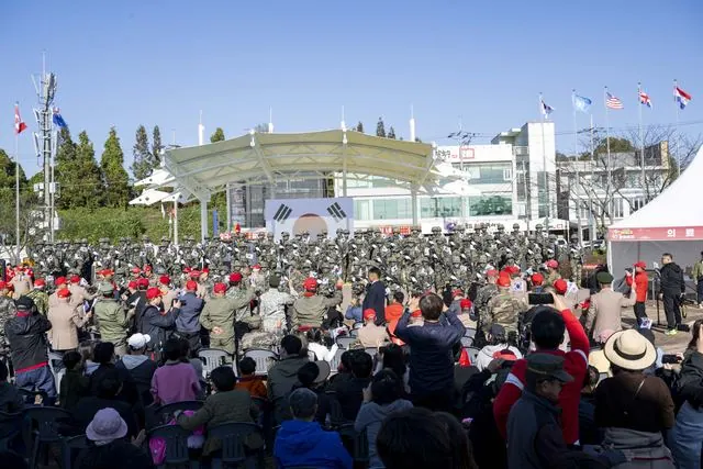 김포 해병대문화축제 5만명 방문…대명항 부각 사진 1