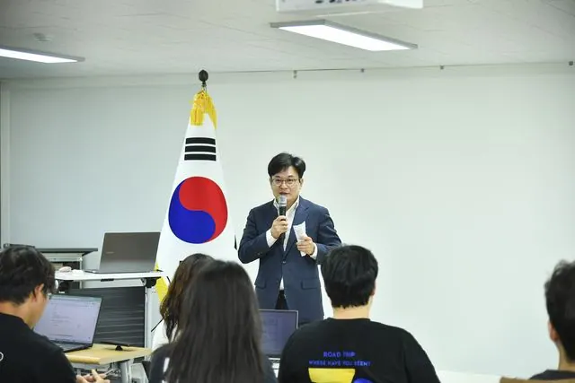 김포시, 4-H연합회 회원 40명 AI 농산물 홍보교육 실시 사진 3