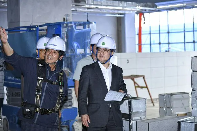김포 대명항 수산물직판장 12월 준공 목표, 2층 휴식공간 사진 1