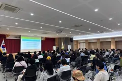 김포 주민자치위원 100여 명, 시청서 역량강화 교육