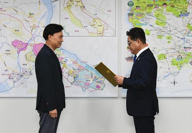 김포시 교육경비 보조금 심의위원에 강범석씨 위촉 사진 1