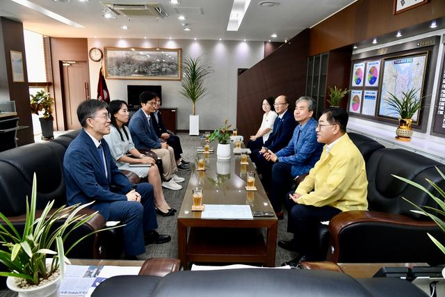 김포시장 이기형, 소방·경찰·세무서 방문…구래동 파출소 신설 제안 사진 2