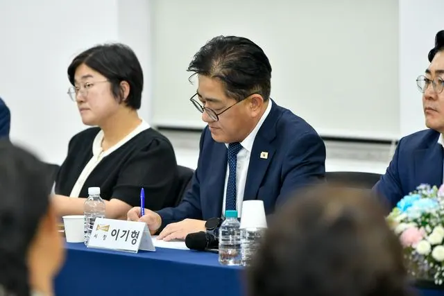 김포시장 14개 읍면동 순회 마무리…민원 124건 접수 사진 1