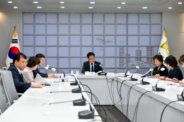김포시 전 부서 업무보고, 이기형 시장 취임 이틀만에 착수 사진 2
