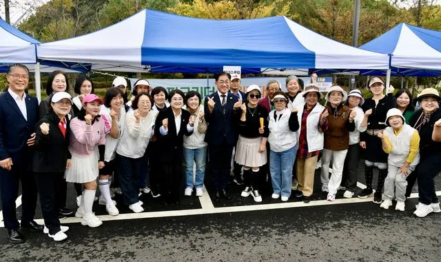파크골프 김포시장배 대회 열려…김포 동호인 350여 명 참가 사진 2