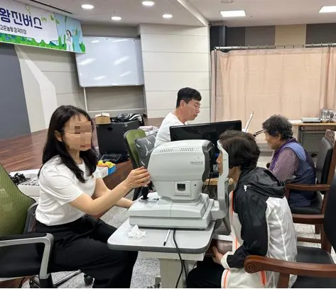 농촌 왕진버스 현장
