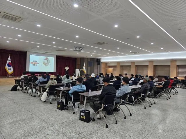 김포시 공공일자리 참여자 안전교육…화재대피·소화기 실습 사진 1