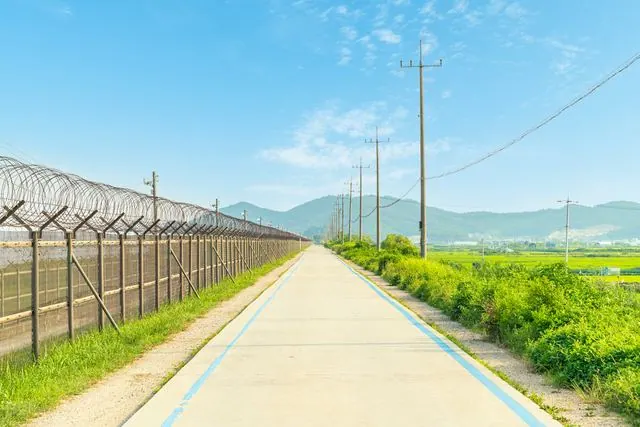 시암리 철책길