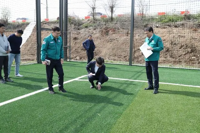 김포 신곡축구장 6월 개장 목표…진입로 공사 현장 점검 사진 1