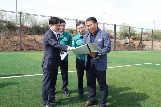 김포 신곡축구장 6월 개장 목표…진입로 공사 현장 점검 사진 4