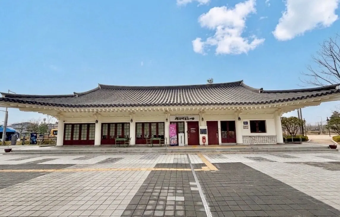 향산작은도서관 전경