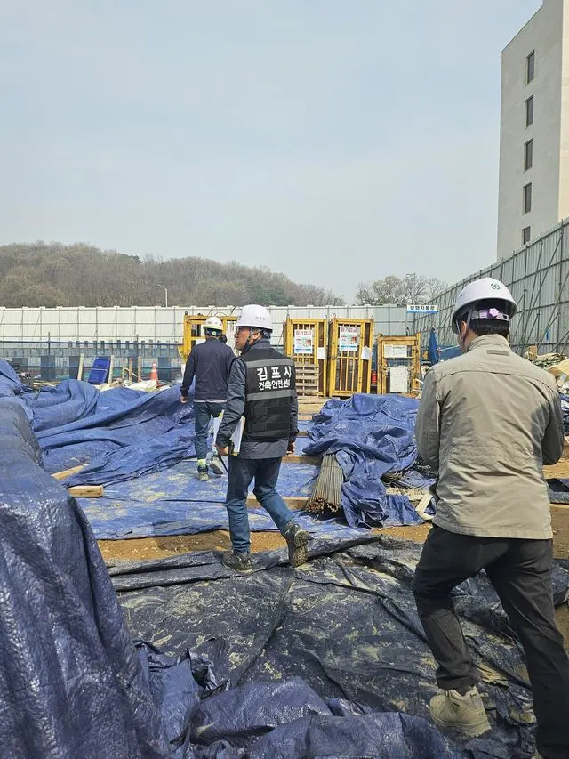 김포시, 건축공사장 8곳 상주감리 실태 점검 사진 1