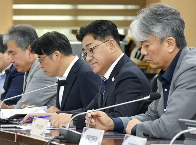 김포시 확대간부회의 첫 유튜브 생중계…이동시장실 건의 신속 답변 지시 사진 1